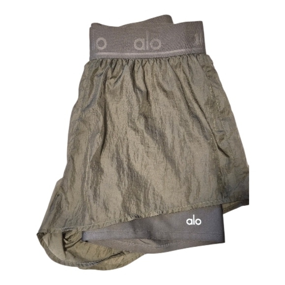 ALO Yoga Olive Green Layered Athletic Skort - Picture 3 of 4